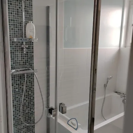 Spacieux 2 Pers- 4 Max Nantes